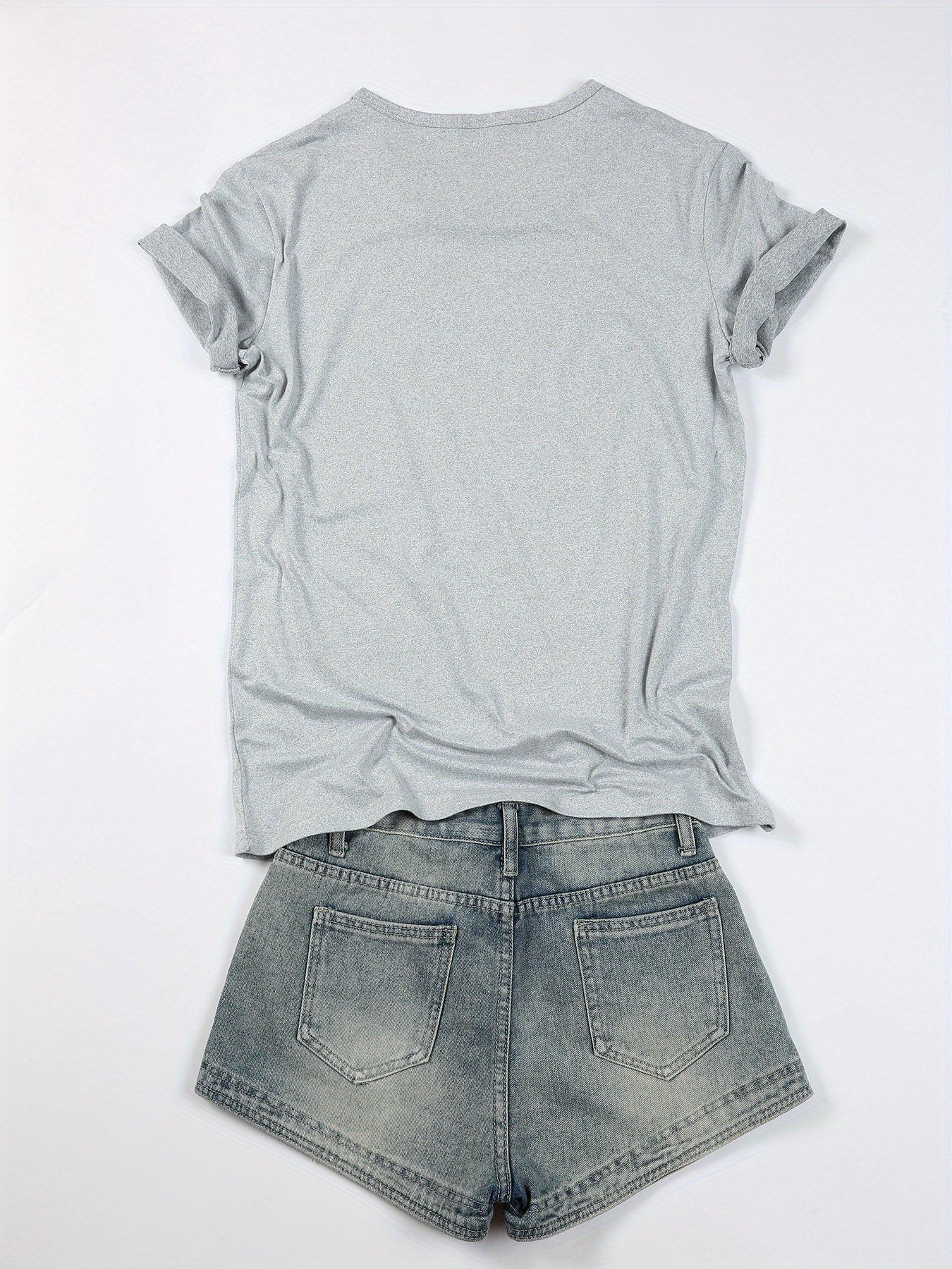 Three Piece Cross Heartbeat Queen Crown Print T Shirt Set