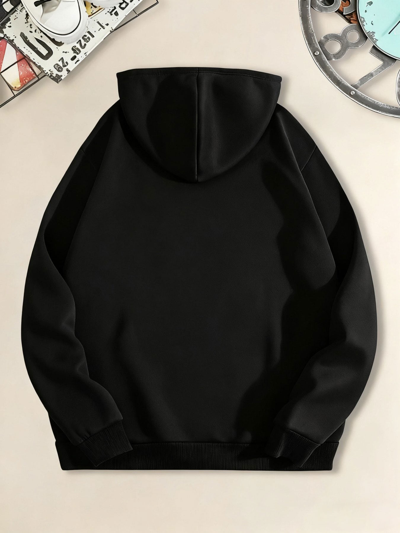 A Stylish Women'S Hoodie Featuring a Floral Letter Design, Complete with a Drawstring Hood And a Casual Yet Elegant Kangaroo Pocket. This Fleece-Lined Sweatshirt Is Perfect for Autumn And Winter, Embodying Trendy Fashion for