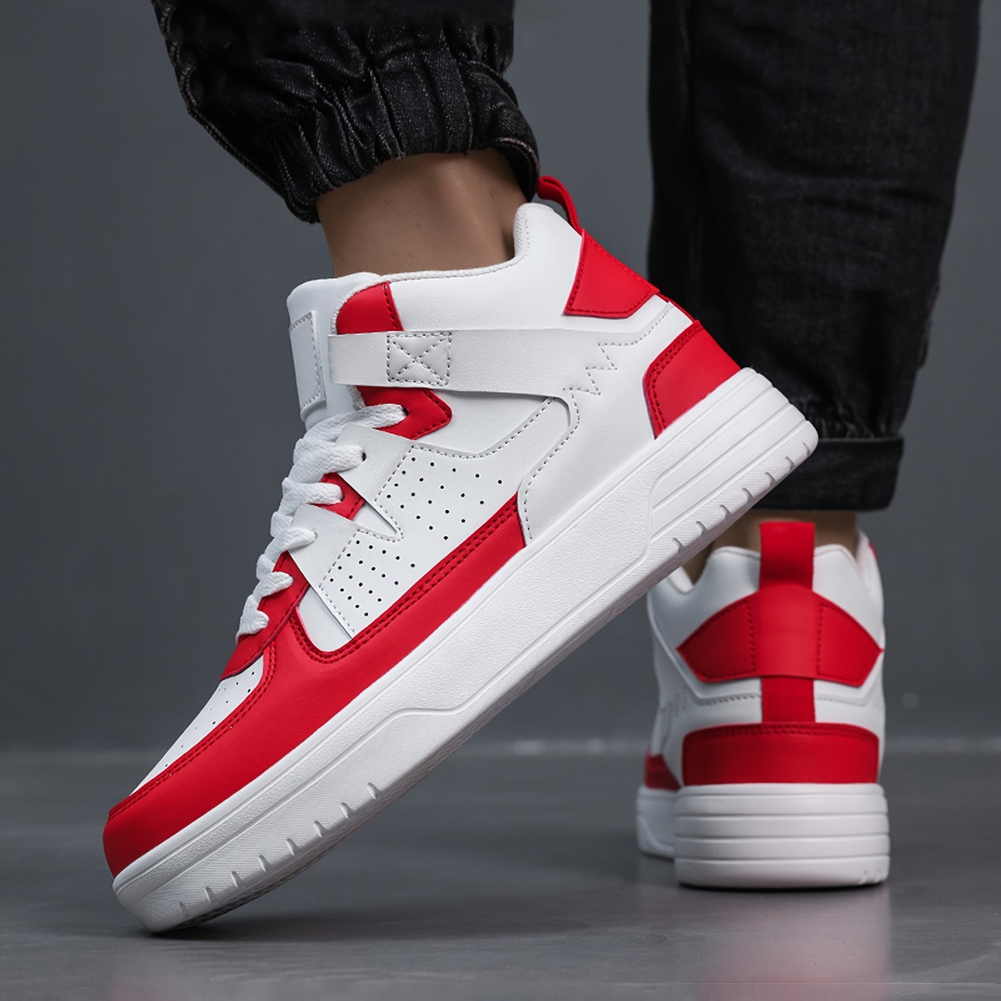 [Sneakers] Stylish And Lightweight High-Top Basketball Shoes for Men, Designed for Outdoor Versatility And Available in Larger Sizes